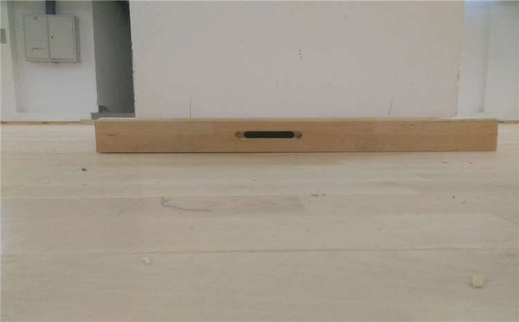 拼接板舞臺實木地板一般多少錢?