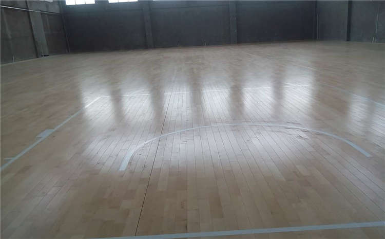 20厚舞蹈房木地板哪個(gè)品牌好？