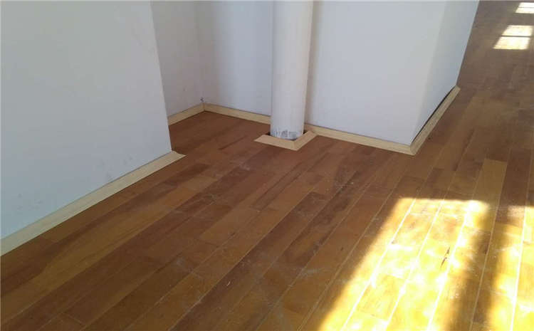 五角楓籃球運動地板結(jié)構(gòu)