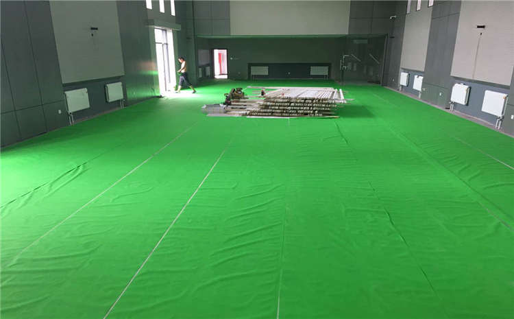 22厚籃球場實木地板怎么翻新