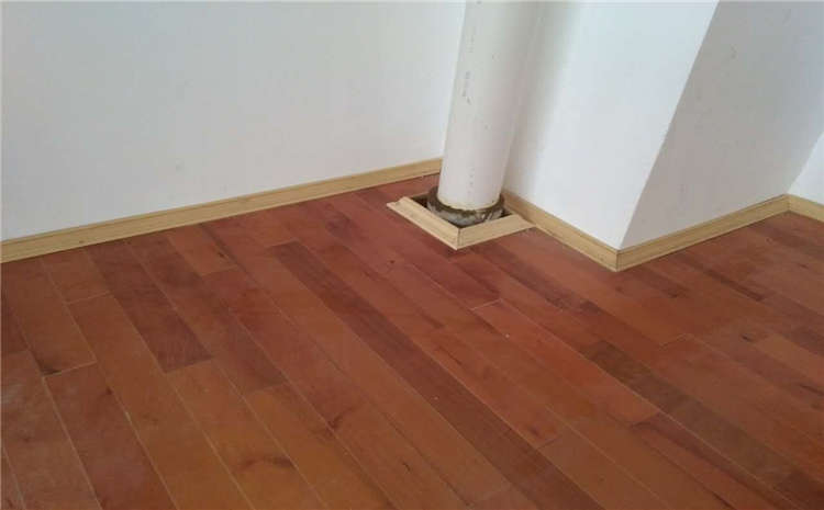 專業(yè)的羽毛球館木地板一平米價格