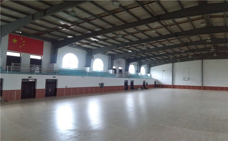 哈爾濱楓木實木運動地板施工工藝