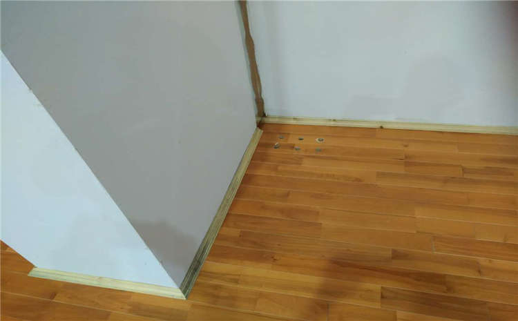 專業(yè)的木地板籃球館哪個(gè)品牌好？