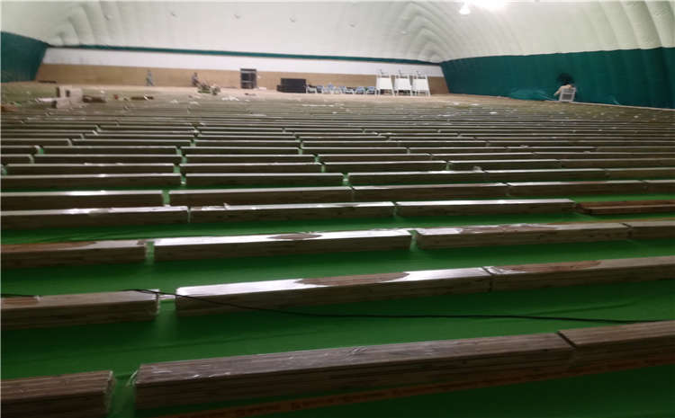 俄勒岡松風雨操場地板生產廠家