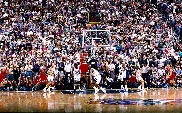 橡膠木籃球館木地板一平米價格