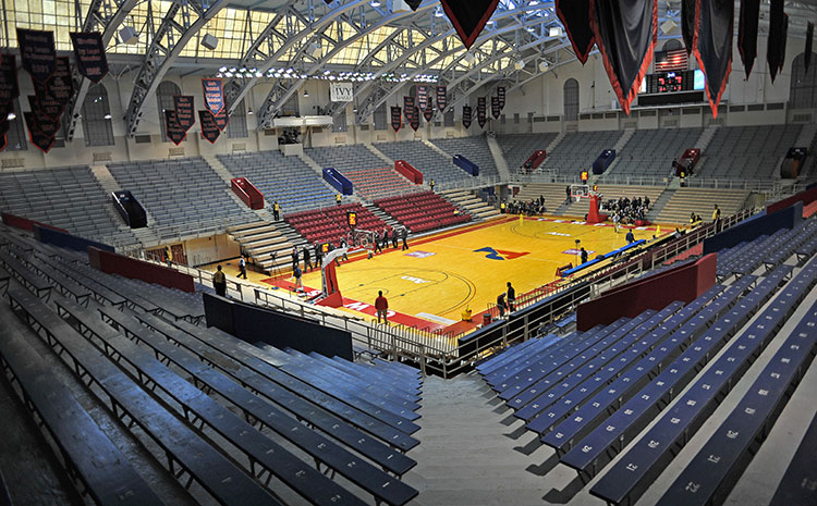 楓木體育木地板一般多少錢?