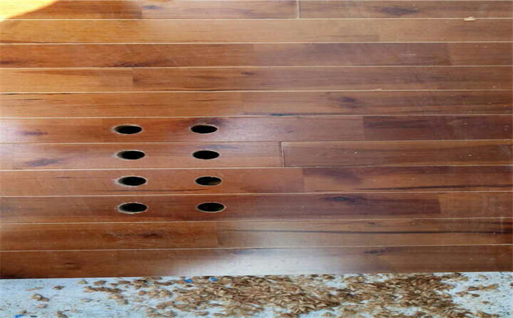 22厚乒乓球館木地板批發(fā)價格