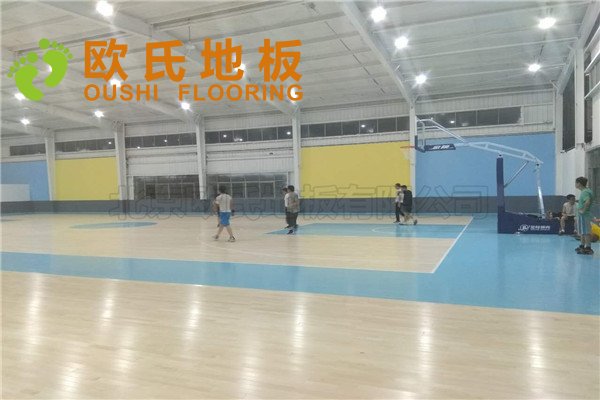 杭州富陽區(qū)23籃球館木地板項(xiàng)目