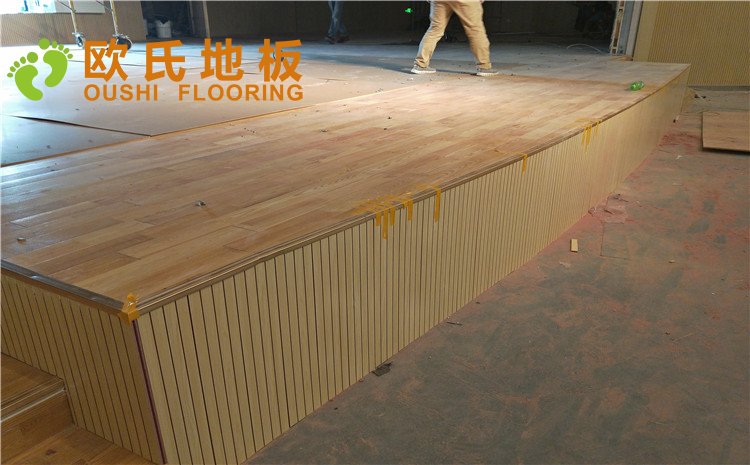 江蘇徐州匯鄰灣舞臺木地板項目