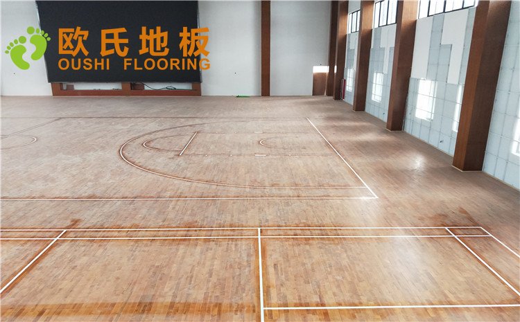 德清求是高級中學體育館木地板案例