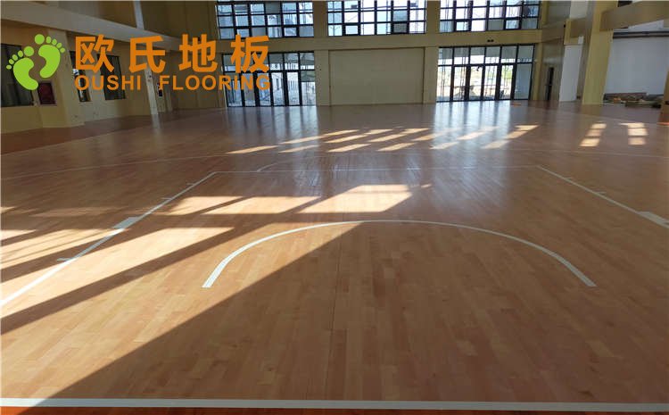 江蘇連云港消防隊籃球館木地板圖片